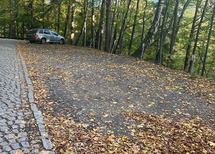 Przy Rownicy * أوسترون