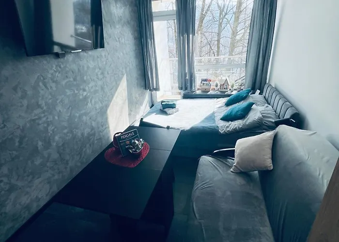 Przy Rownicy * أوسترون